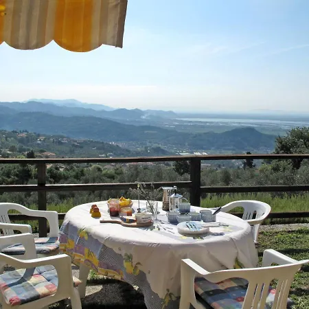 Ferienhaus Locazione Turistica Belvedere - Cos122 Corsanico-Bargecchia